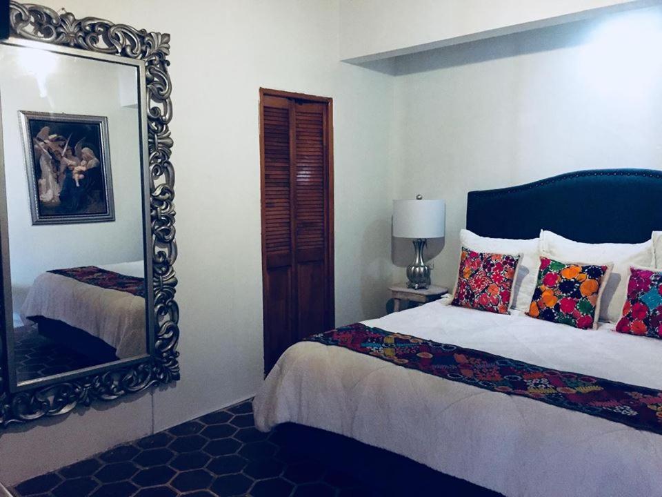 Del Centro Hotel 버날 외부 사진